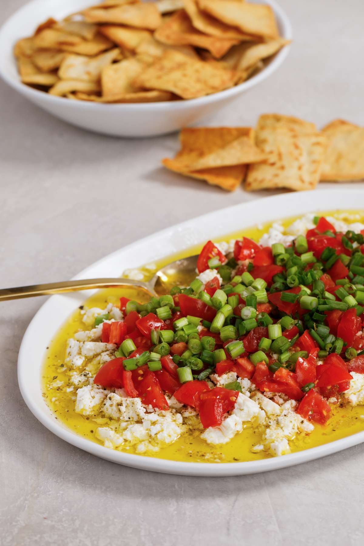 Mediterranean Feta Dip with Tomatoes (5 Ingredients)