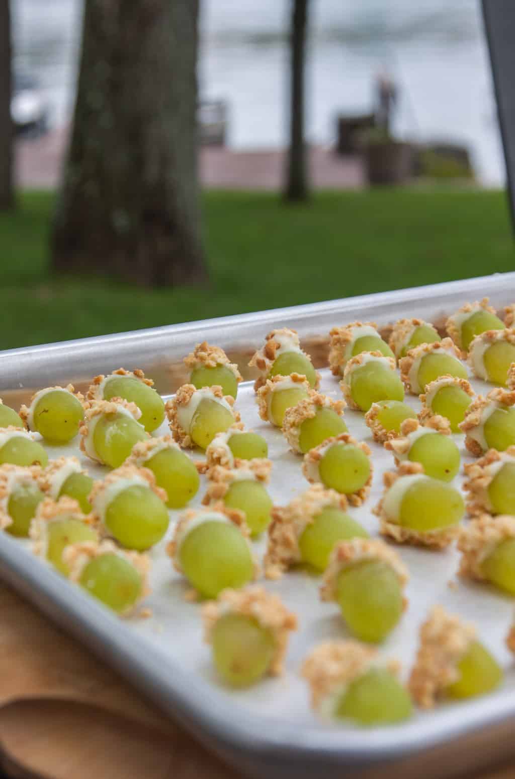 White Chocolate Peanut Grape Bites Sweetphi