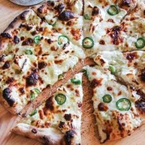 5 ingredient jalapeno pizza. Meatless Monday pizza from @sweetphi