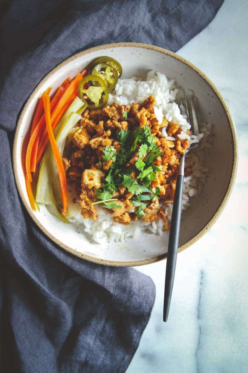 THe most delicious asian ground turkey and rice bowls 