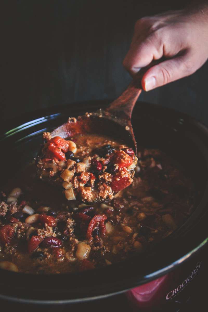 SIMPLE Dump 'n Go Slow Cooker Chili - Simple Party Food