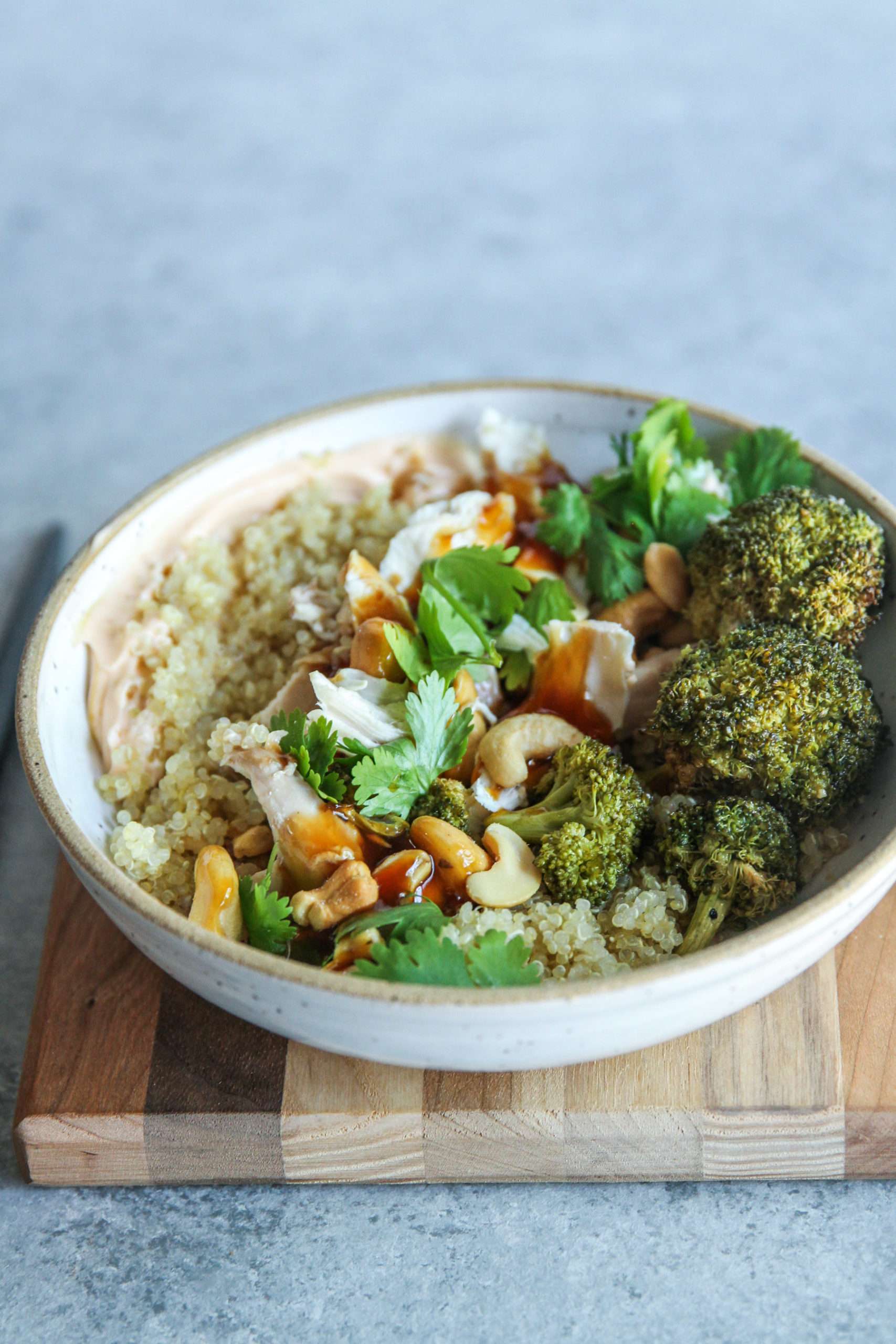 Easy and delicious Asian chicken and quinoa bowls