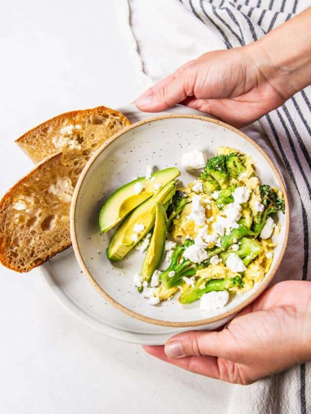 5 Ingredient Broccoli Egg Breakfast Bowls Recipe Sweetphi